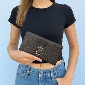 Hugo Boss Vintage Brown Croc-Embossed Tri-Fold Clutch Wallet Billfold Buckle